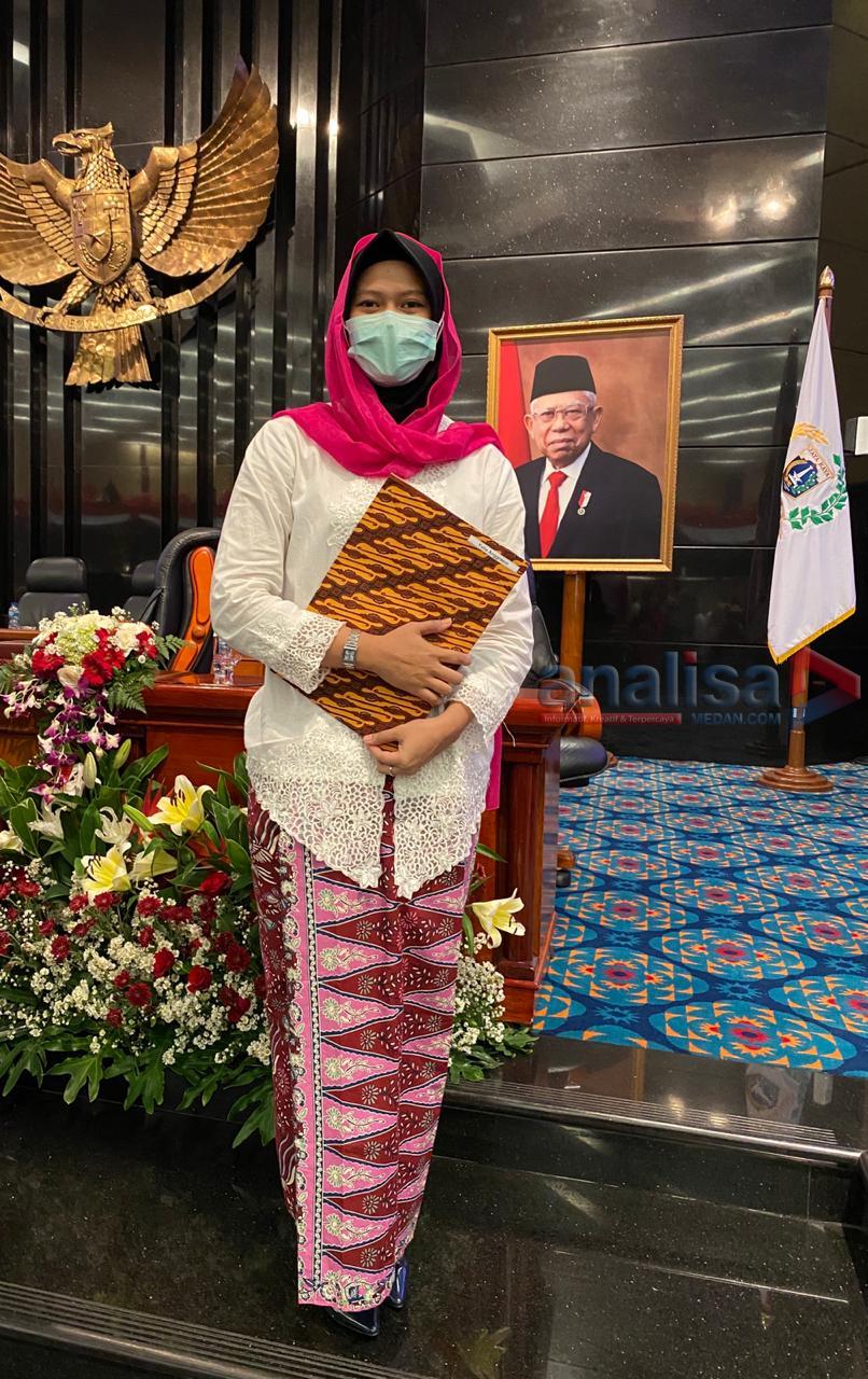 Atlet Criket Putri Pemegang Rekor Dunia Dapat Penghargaan di HUT DKI
