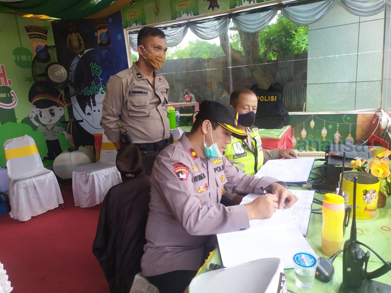 Hari ke-11 Lebaran, Kapolsek Medan Helvetia Cek Pos Pam Simpang Jalan Asrama