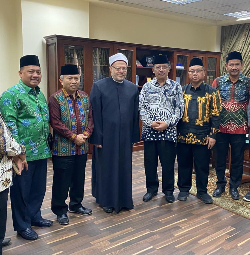 Ketua PWNU Sumut Dampingi Waketum PBNU Bersilaturrahmi dan Mengundang Grand Mufti Mesir