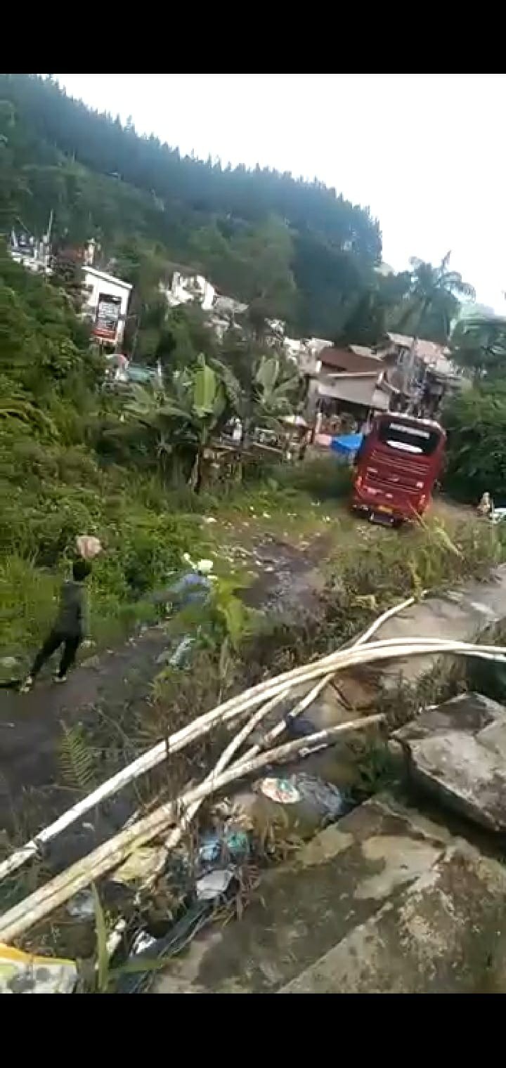 Bus Tanpa Sopir Terjun Bebas ke Jurang Obyek Wisata, Penumpang Luka-Luka