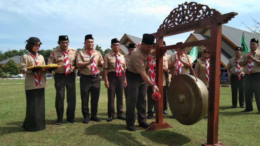 Gubsu Buka Kegiatan Kemah Bakti Saka Husada, Pramuka di Sumut Terus Bergerak