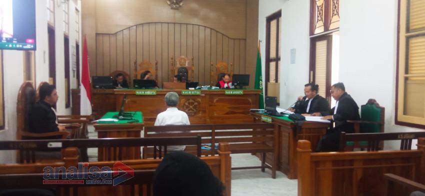 Mangindar Simbolon Bacakan Pledoinya, Ada Nama Rapidin Simbolon Disebut