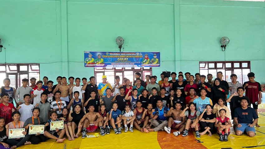 Medan Amplas Bersaing Sengit dengan Medan Deli di Arena Gulat Porkot