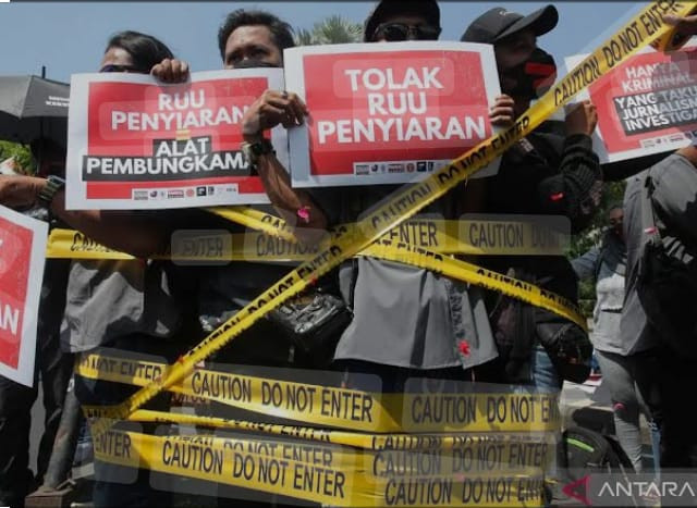 Perspektif Kritis Terhadap RUU Penyiaran: Dampaknya Terhadap Keanekaragaman Konten