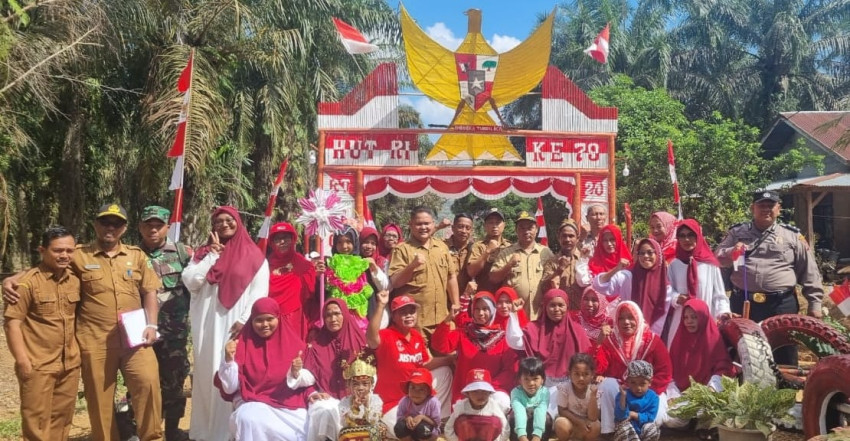 Semarakkan HUT RI 79, Pemdes Ujung Batu II Gelar Lomba Penilaian RT