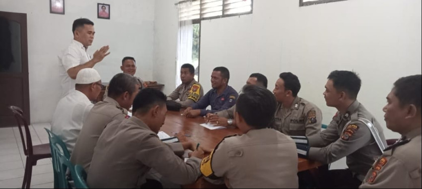 Gelar Evaluasi, Kapolsek Barumun Tengah Himbauan Anggota Agar Bekerja Sesuai SOP