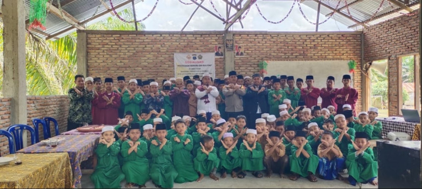 Kapolsek Barumun Tengah Gencar Penyuluhan Narkoba ke Sekolah