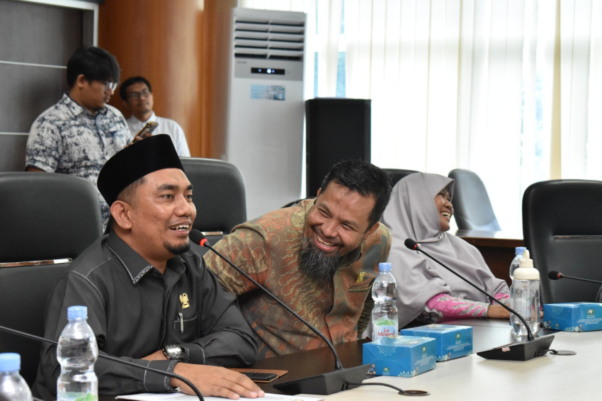 Fraksi PKS DPRD Medan Terima Kunjungan Belajar Siswa An Nizam