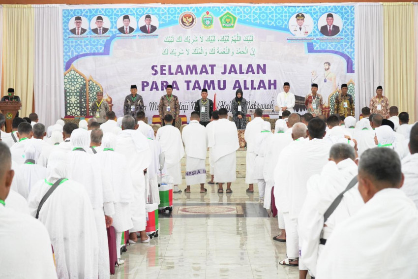 Sudah 17 Kloter, Sebanyak 6.095 (72,35 %) Jemaah Calon Haji  Sumater Utara Sudah Diberangtakan ke Tanah Suci