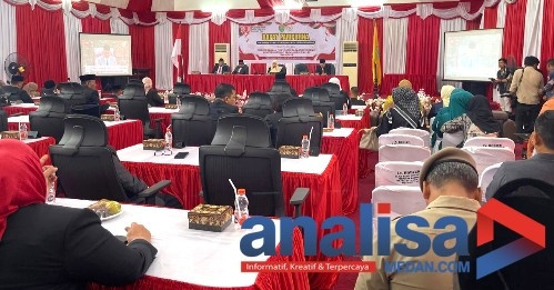Forkopimda Plus Antusias Mendengar Pidato Kenegaraan Prabowo Subianto Dari Gedung DPRD Padangsidimpuan