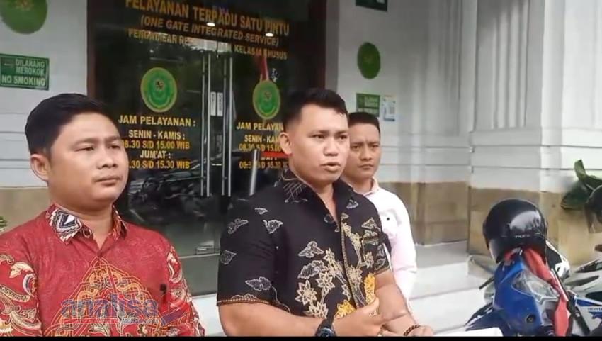 Lansia Usia 70 Tahun Ditetapkan Sebagai Tersangka, Kapolrestabes Medan Diprapidkan di PN Medan