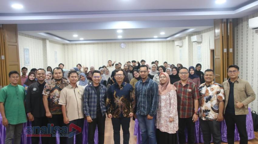 Nurhadi: Reformasi Telah Usai, Era Oligarki Kuasai Kebijakan Sosial