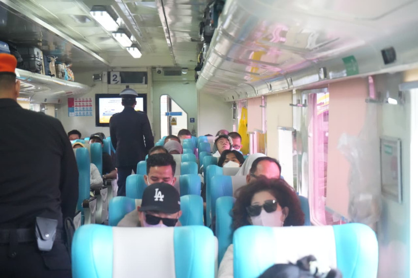 KAI Sumut Buka Penjualan Tiket Periode Natal dan Tahun Baru 2025/2026