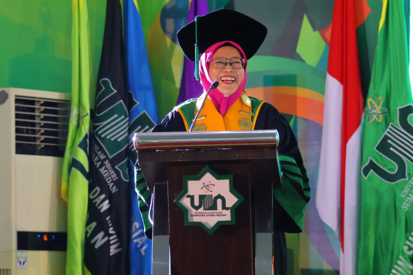 Rektor UIN Sumut Wisuda 1.736 Sarjana, &ldquo;Jadilah Solusi bukan Masalah.&rdquo;