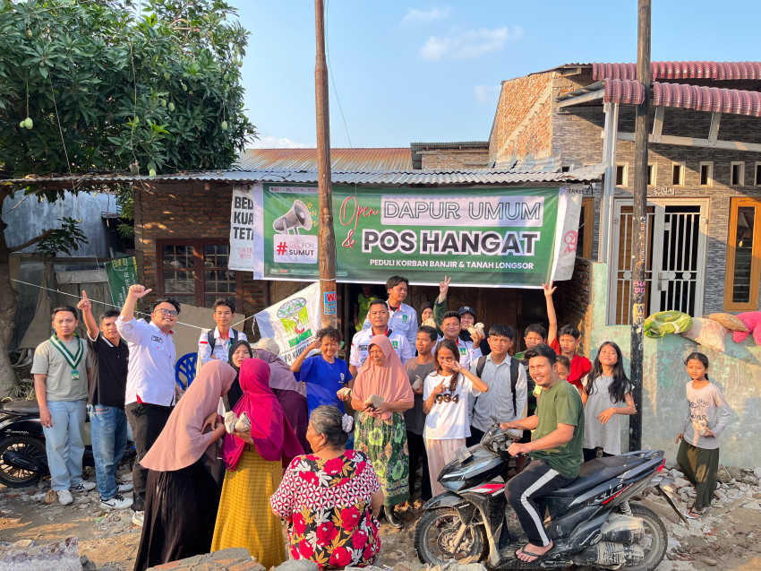 PW KAMMI Sumut dan PD KAMMI Medan Buka Dapur Umum dan Pos Bantuan Bencana untuk Korban Banjir