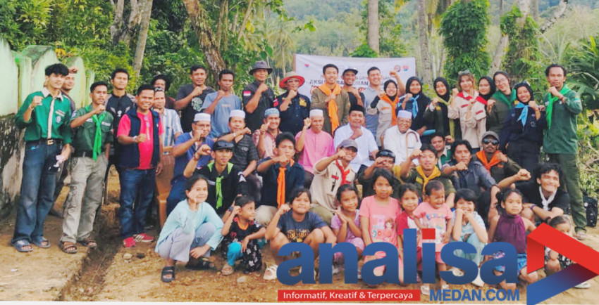 MAPALA Se-Indonesia Gelar Peletakan Batu Pertama Pembangunan Musholla di Desa Tolang Julu