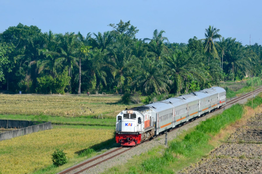 Satu Kolaborasi, Sejuta Energi: KAI Divre I Sumut Dukung Mobilitas Masyarakat pada HUT ke-78 Sumatera Utara