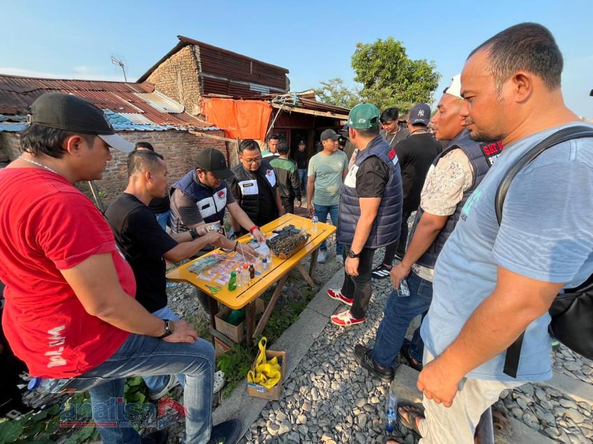 Polisi Gerebek Dua Titik Sarang Narkoba di Tembung, Empat Pelaku dan Sabu 10,59 Gram Diamankan