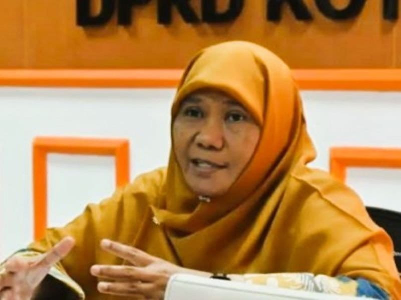 Sri Rezeki Catatkan Sejarah Perempuan yang Isi Kursi Pimpinan DPRD Medan