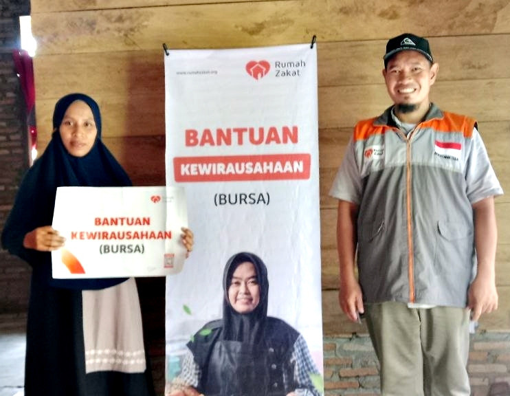 Rumah Zakat Dukung Penguatan UMKM, Salurkan Bantuan Kewirausahaan di Air Joman